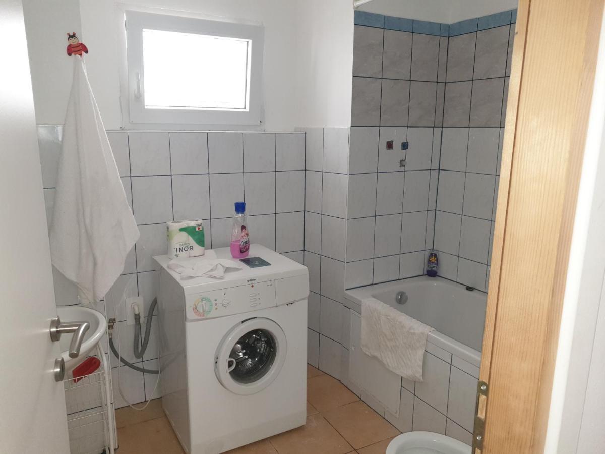 Ulica Dvori Narca 12 Apartment 4+2 Per. Baška Dış mekan fotoğraf